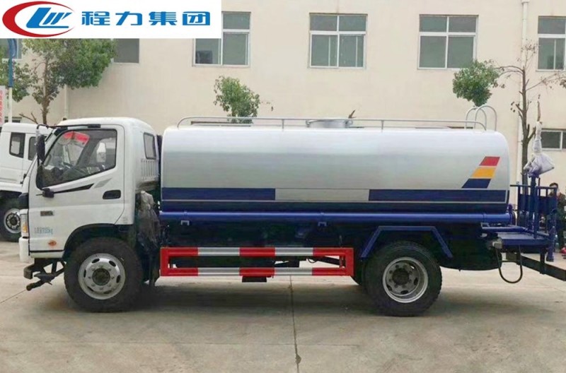 福田歐馬可5-6立方灑水車