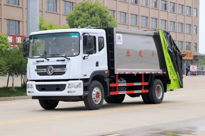 東風D9壓縮垃圾車(10-12方)