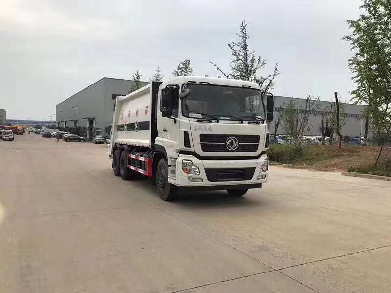 東風天龍18方壓縮式垃圾車