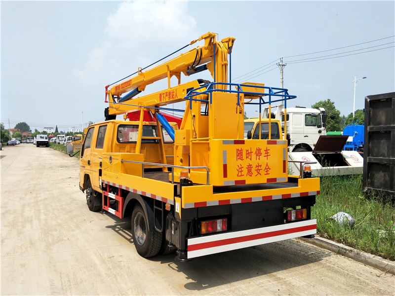江鈴雙排12米藍牌高空作業車圖片