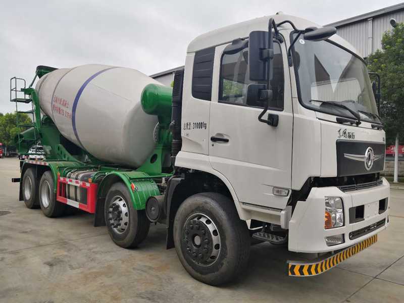 東風(fēng)商用前四后八攪拌車(chē)（10-12方）
