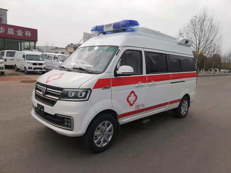 金杯新海獅S救護(hù)車
